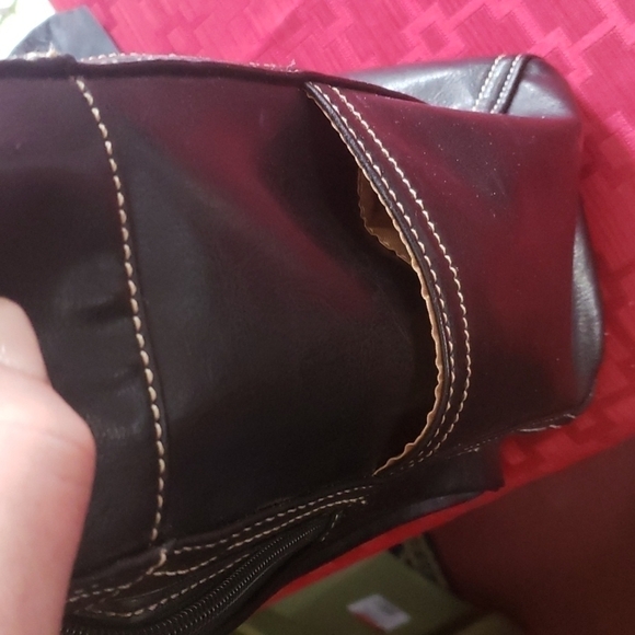 BLACK bag. Perfect for travel or work. Many pockets on outside and inside. - Picture 10 of 11